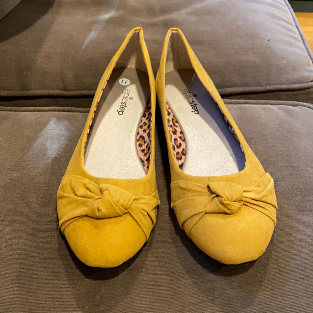 Yellow flats